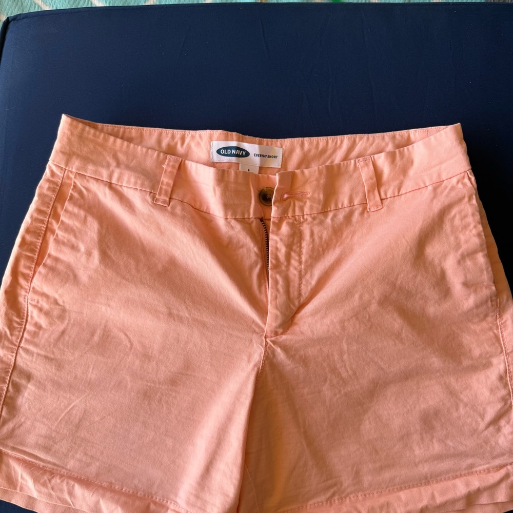 Old Navy Peach Chino Bermuda Shorts